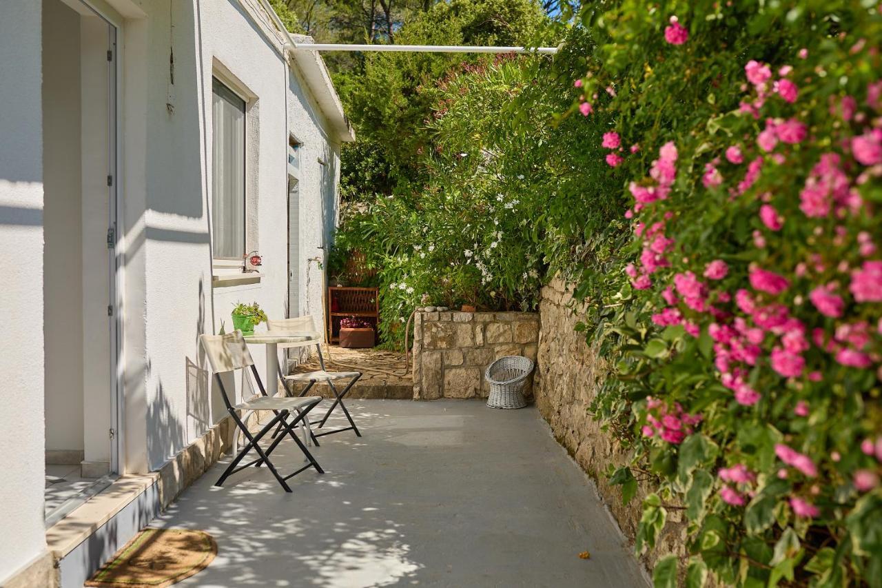 Studio Dolores-Apartment By The Sea Maranovici ภายนอก รูปภาพ
